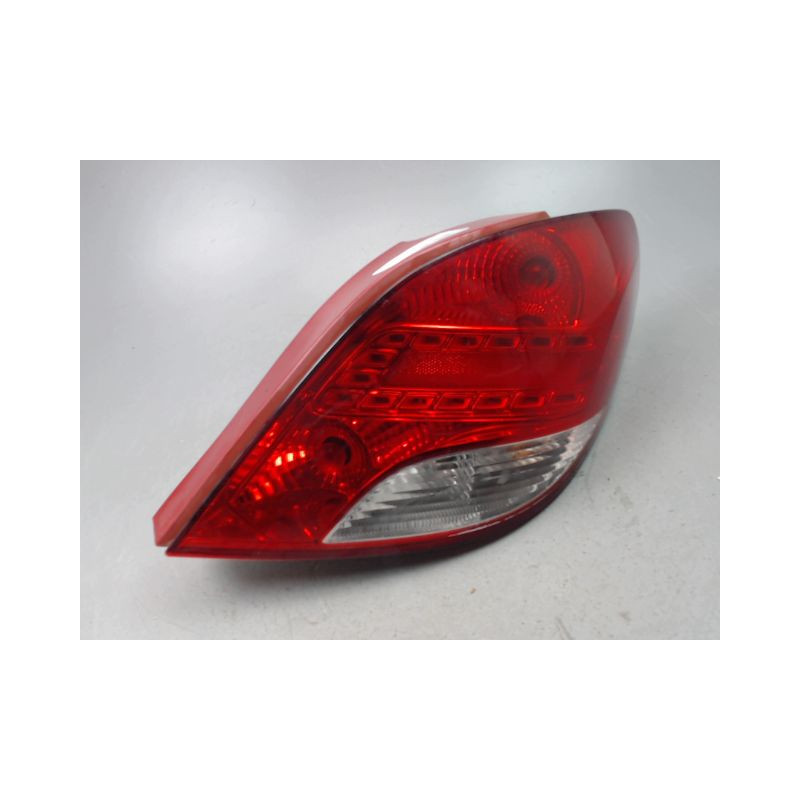 FEU ARRIERE DROIT PEUGEOT 207 2006-2013