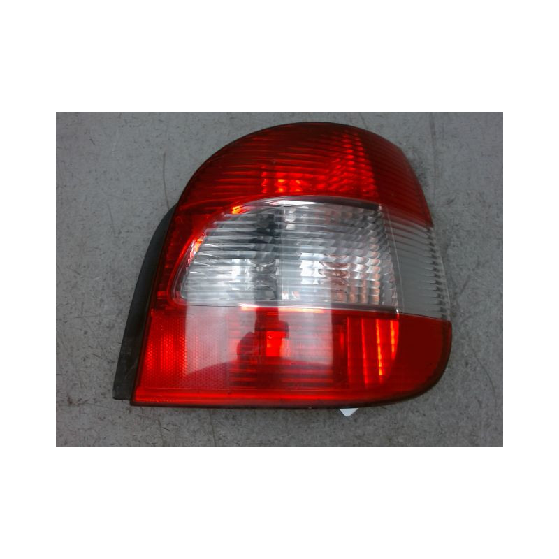 FEU ARRIERE DROIT RENAULT SCENIC I PH2 99-03