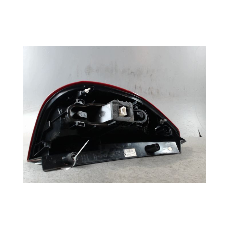 FEU ARRIERE DROIT RENAULT SCENIC III 2009-