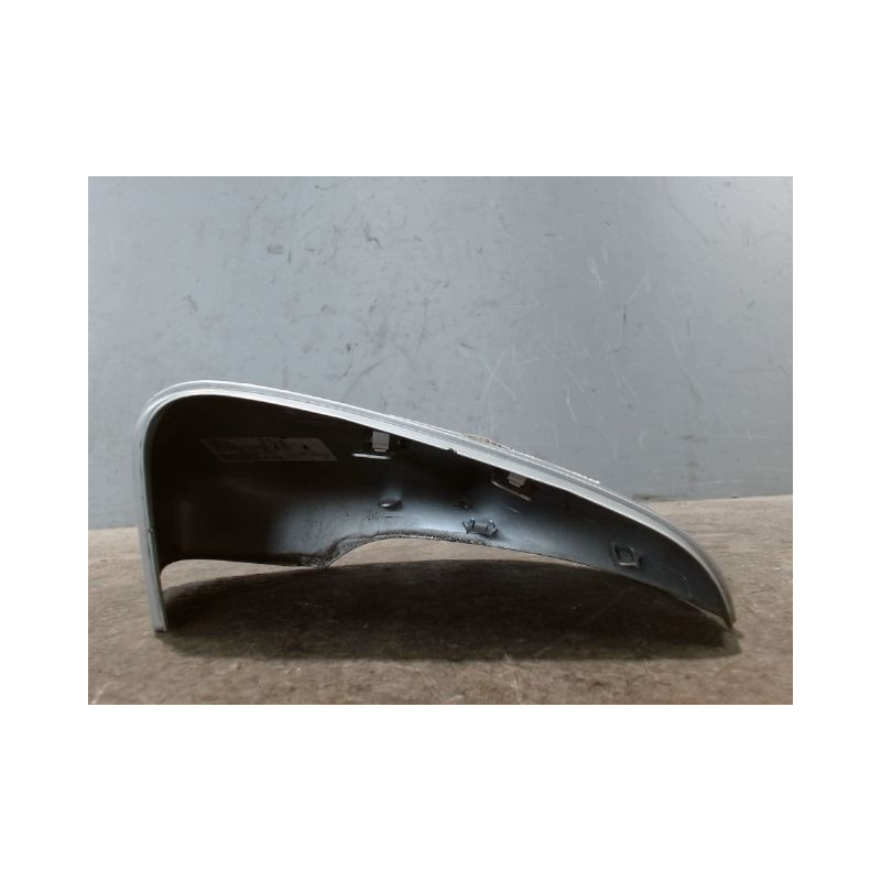 CARENAGE RETROVISEUR EXTERIEUR DROIT VOLKSWAGEN GOLF VI 2008-