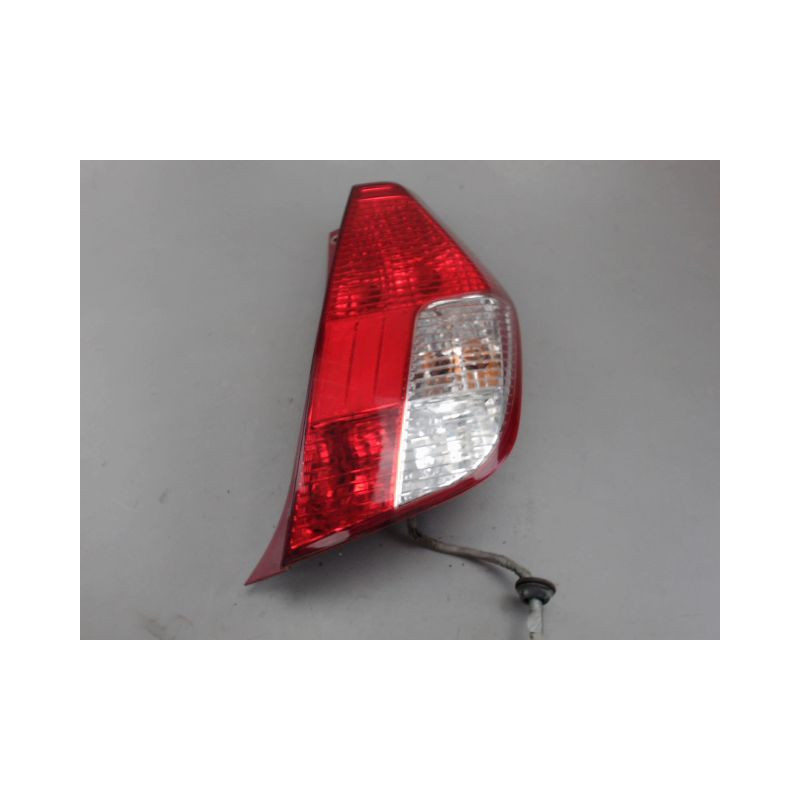 FEU ARRIERE DROIT HYUNDAI I10