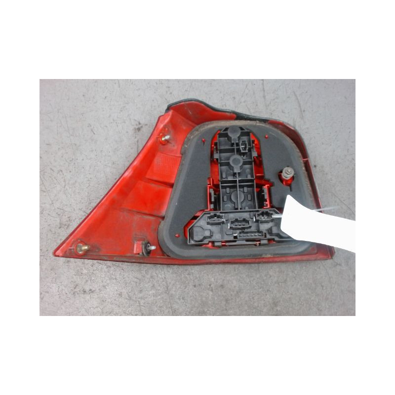 FEU ARRIERE DROIT VOLKSWAGEN GOLF IV 98-2004