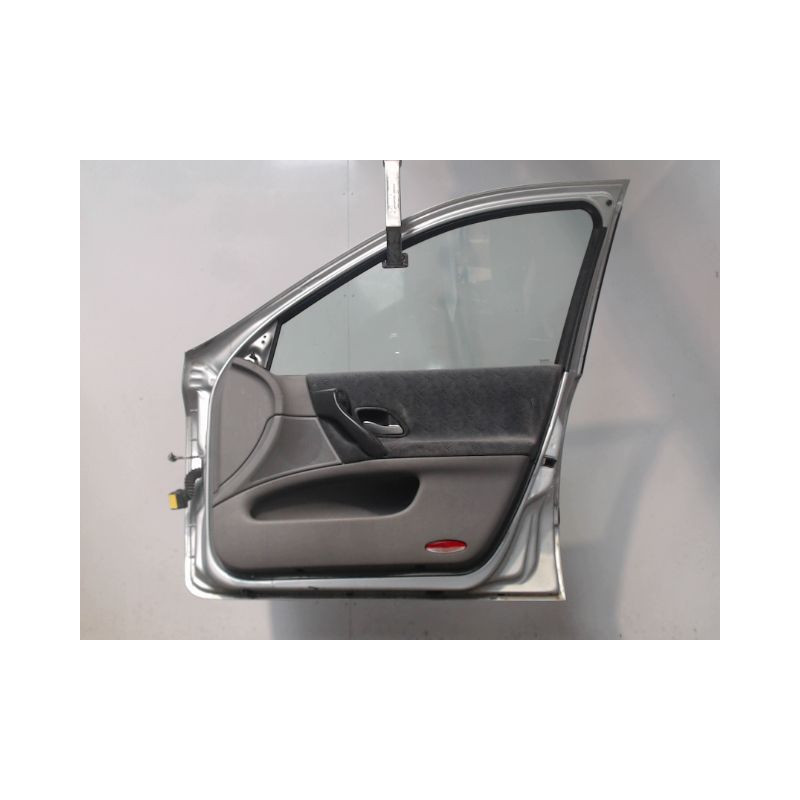 PORTE AVANT DROIT RENAULT LAGUNA II 00-2005