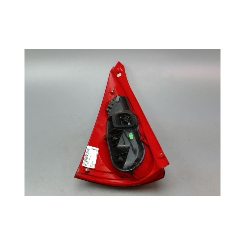 FEU ARRIERE DROIT PEUGEOT 107