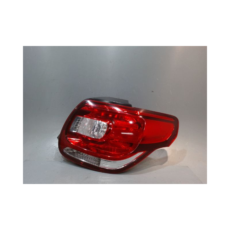 FEU ARRIERE DROIT CITROEN DS3