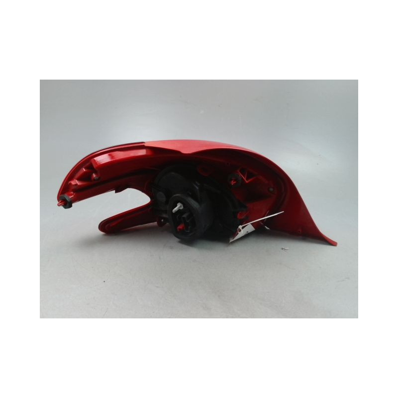 FEU ARRIERE DROIT PEUGEOT 208 Phase 1 2012-...