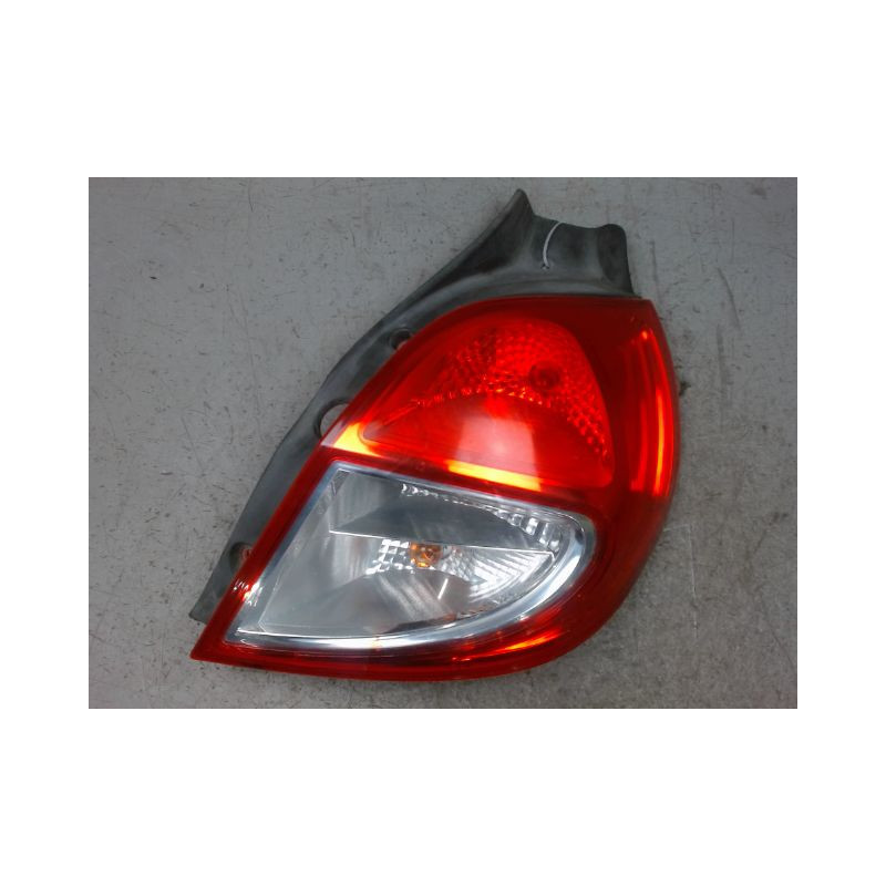 FEU ARRIERE DROIT RENAULT CLIO III 2009-