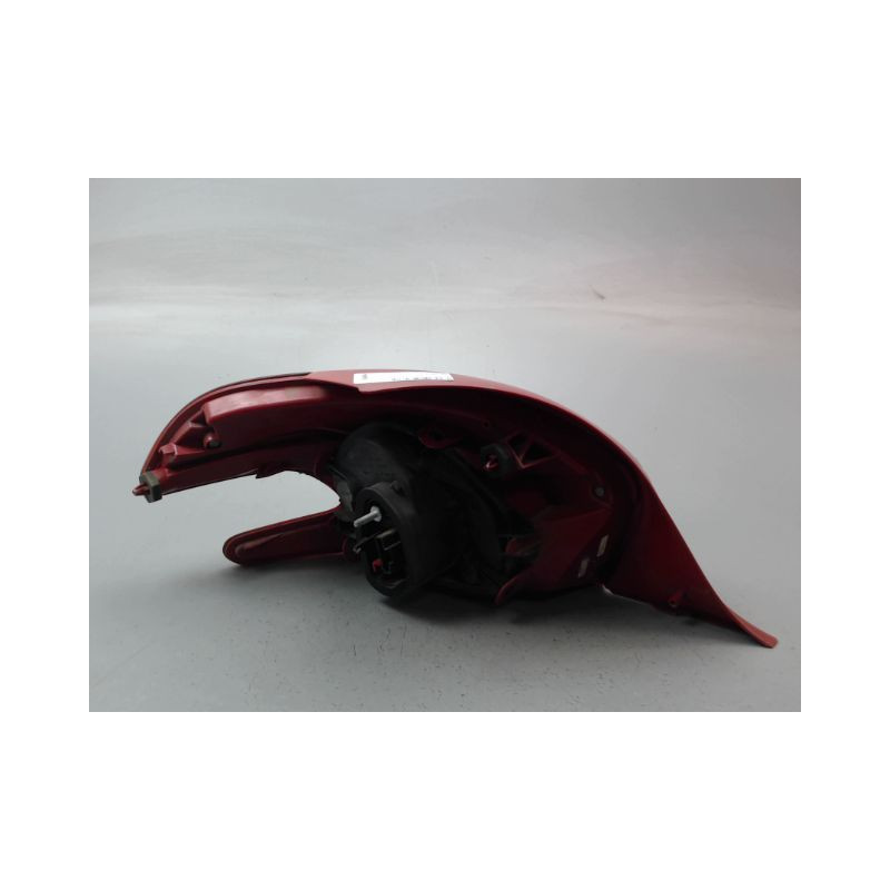 FEU ARRIERE DROIT PEUGEOT 208 Phase 1 2012-...