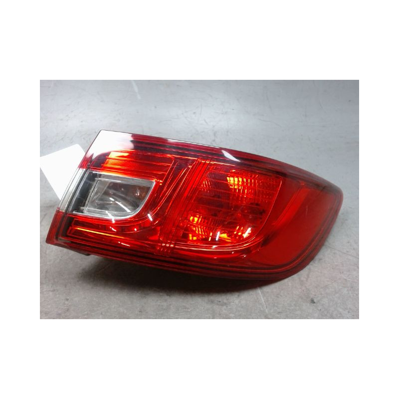FEU ARRIERE DROIT RENAULT CLIO IV 2012-