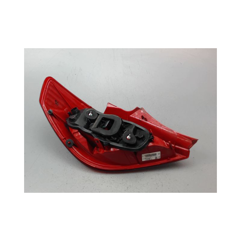 FEU ARRIERE DROIT OPEL CORSA IV Phase 2 (D) 2011-2015