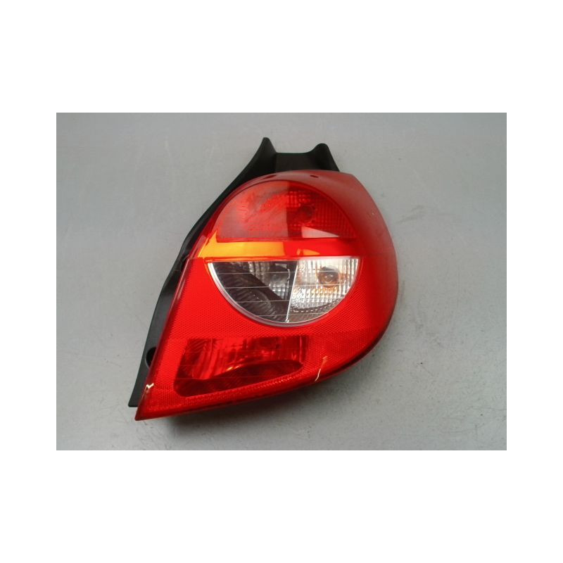 FEU ARRIERE DROIT RENAULT CLIO III Phase 1 2005-2009