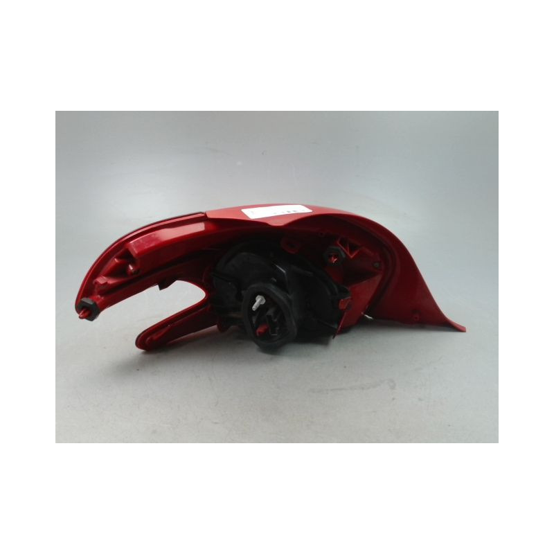 FEU ARRIERE DROIT PEUGEOT 208 Phase 1 2012-...