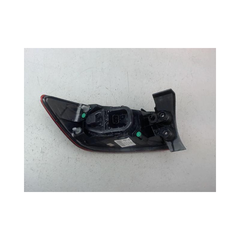 FEU ARRIERE DROIT RENAULT CLIO IV Phase 1 2012-...
