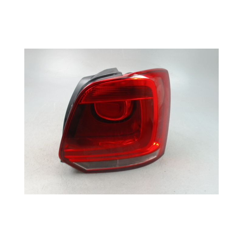 FEU ARRIERE DROIT VOLKSWAGEN POLO 2009-