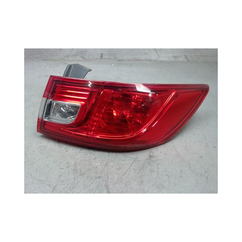 FEU ARRIERE DROIT RENAULT CLIO IV 2012-