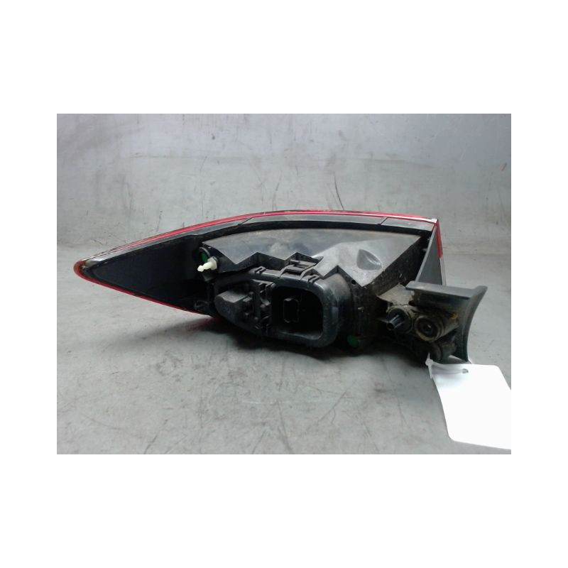 FEU ARRIERE DROIT RENAULT CLIO IV 2012-