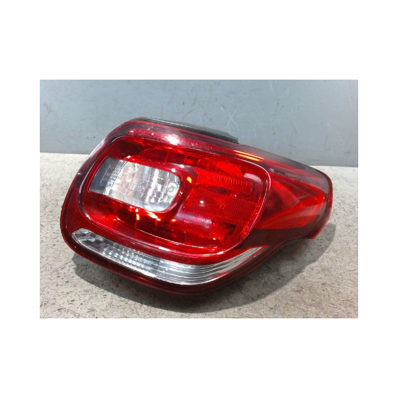 FEU ARRIERE DROIT CITROEN DS3 2009-