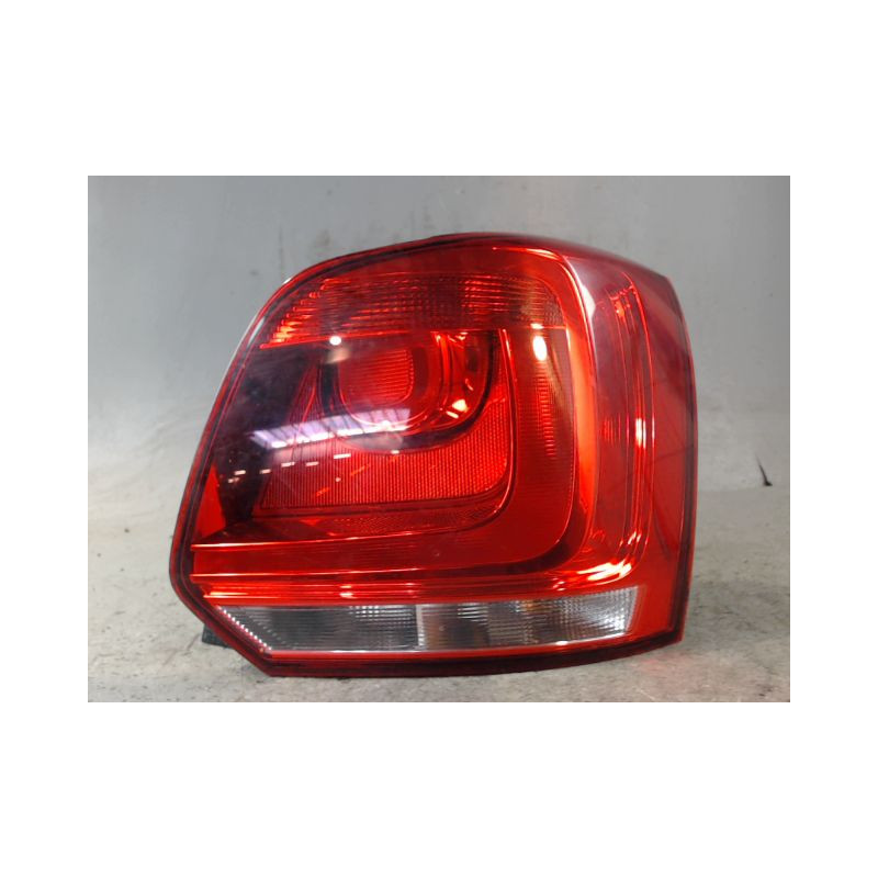FEU ARRIERE DROIT VOLKSWAGEN POLO 2009-