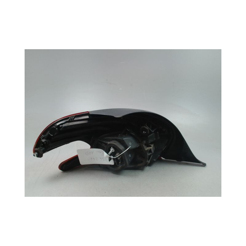 FEU ARRIERE DROIT PEUGEOT 208 Phase 1 2012-...
