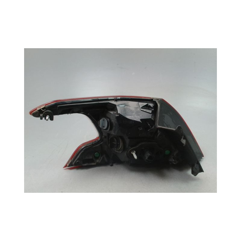 FEU ARRIERE DROIT PEUGEOT 308 2011-