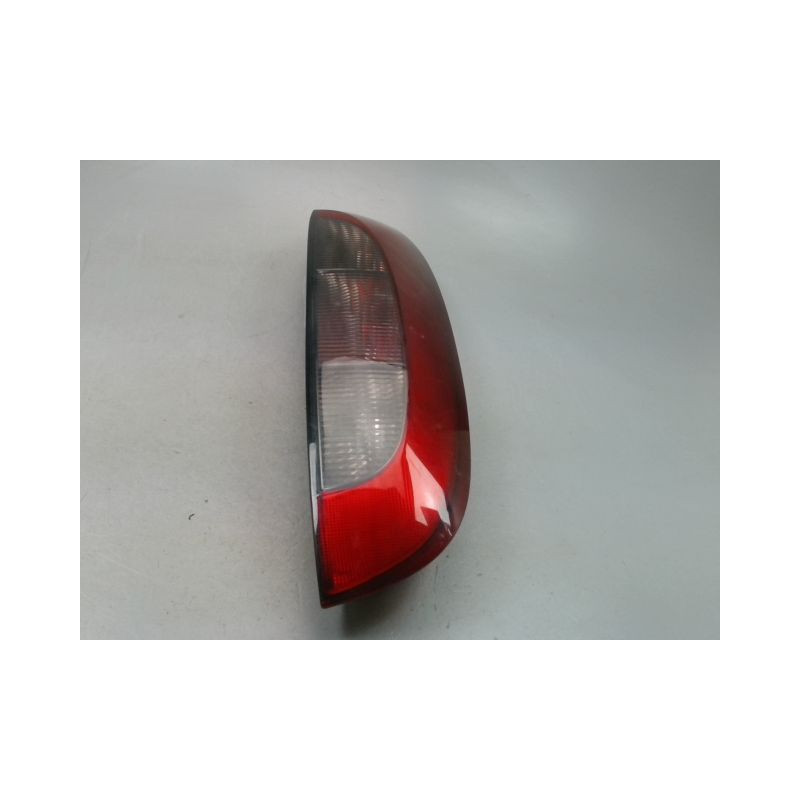 FEU ARRIERE DROIT OPEL CORSA III Phase 2 (C) 2003-2006