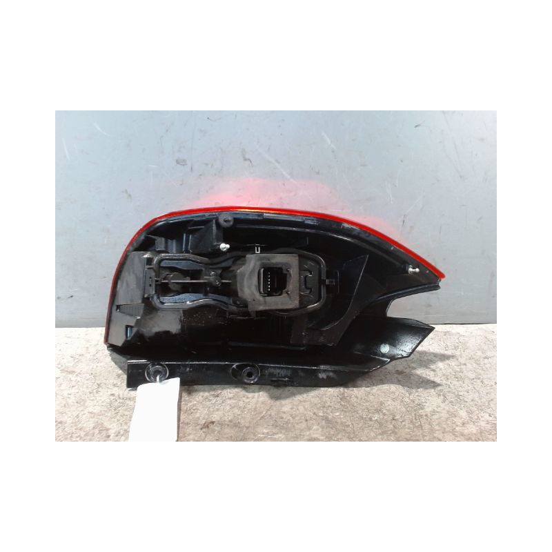 FEU ARRIERE DROIT RENAULT SCENIC II PH2 2006-