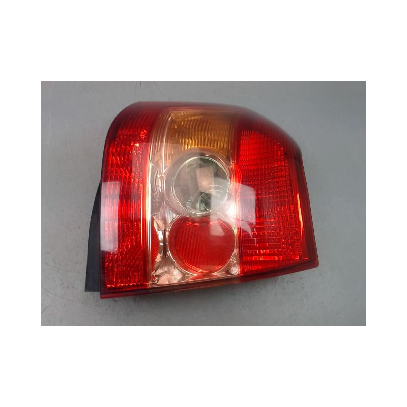 FEU ARRIERE DROIT TOYOTA COROLLA X Phase 2 2004-2007