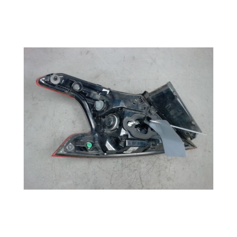 FEU ARRIERE DROIT PEUGEOT 308