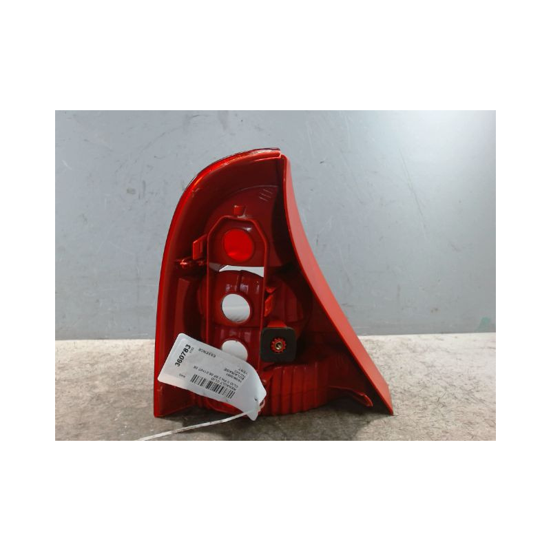 FEU ARRIERE DROIT RENAULT CLIO II PH.2 01-06