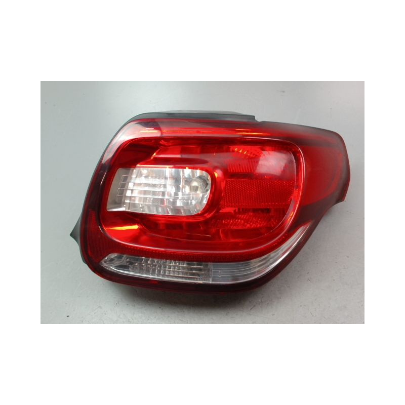 FEU ARRIERE DROIT CITROEN DS3 Phase 1 (A55) 2009-2014