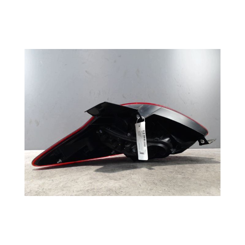 FEU ARRIERE DROIT FORD KA