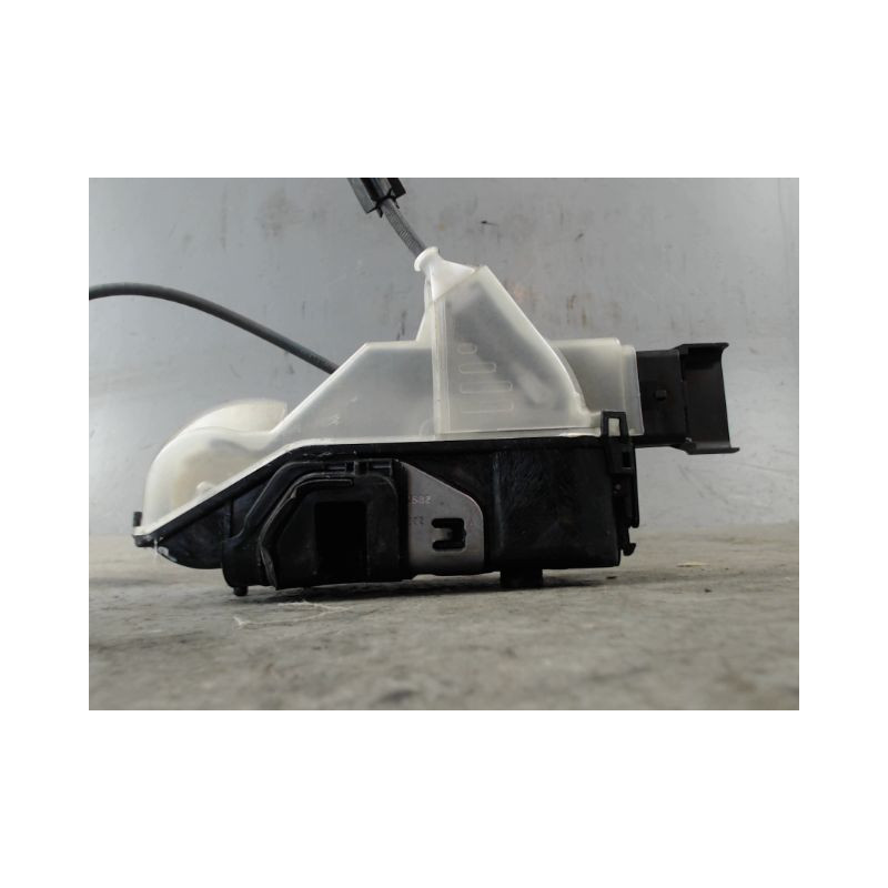 SYSTEME CONDAMNATION AVANT GAUCHE PEUGEOT 208