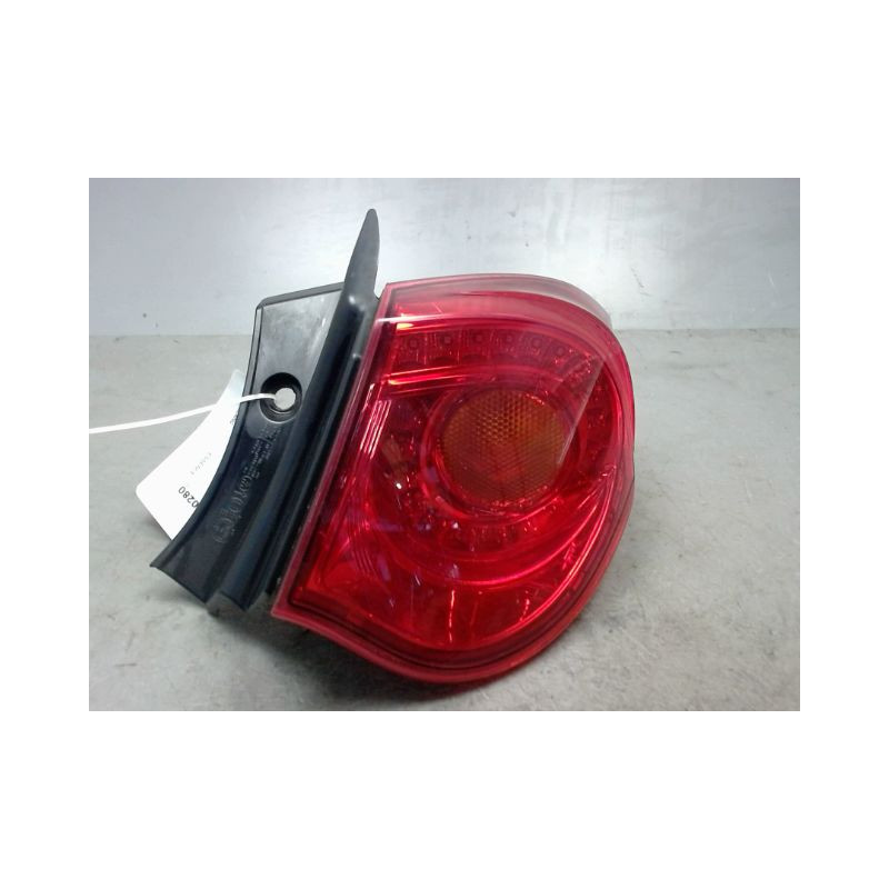 FEU ARRIERE DROIT ALFA ROMEO GUILIETTA 2010-