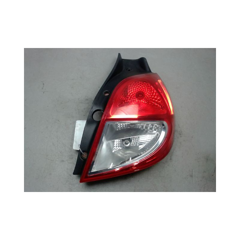 FEU ARRIERE DROIT RENAULT CLIO III 2009-