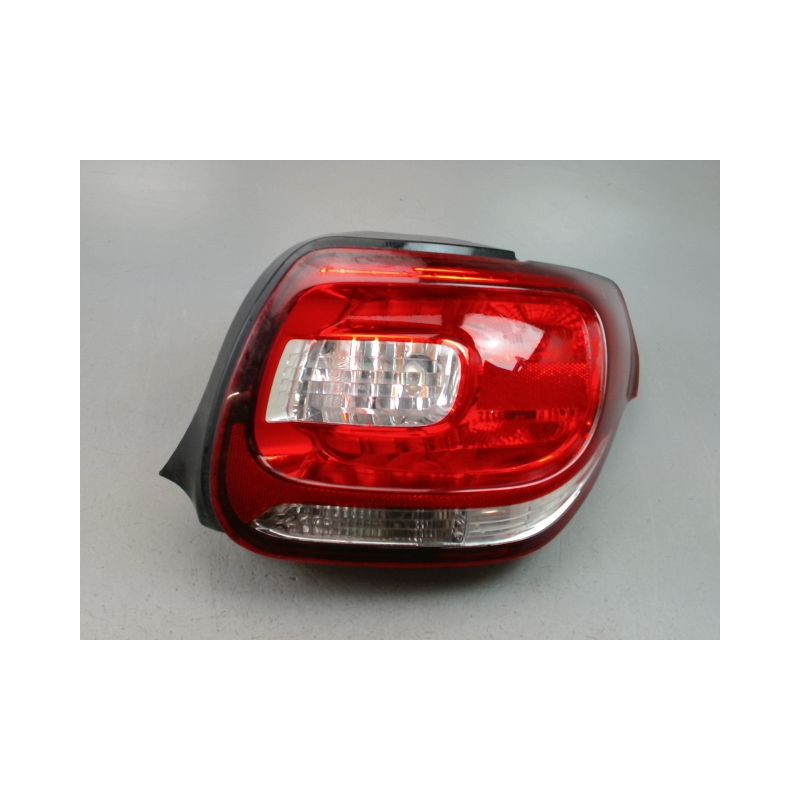 FEU ARRIERE DROIT CITROEN DS3 Phase 1 (A55) 2009-2014