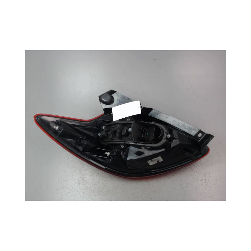 FEU ARRIERE DROIT FORD KA II 2008-...