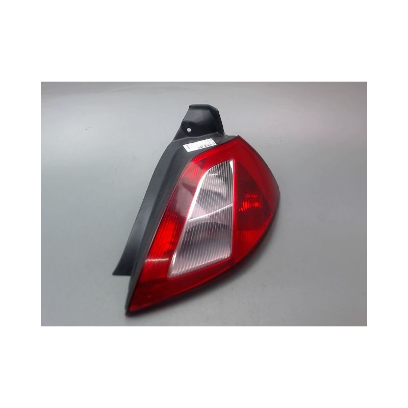 FEU ARRIERE DROIT RENAULT MEGANE II Phase 1 2002-2005