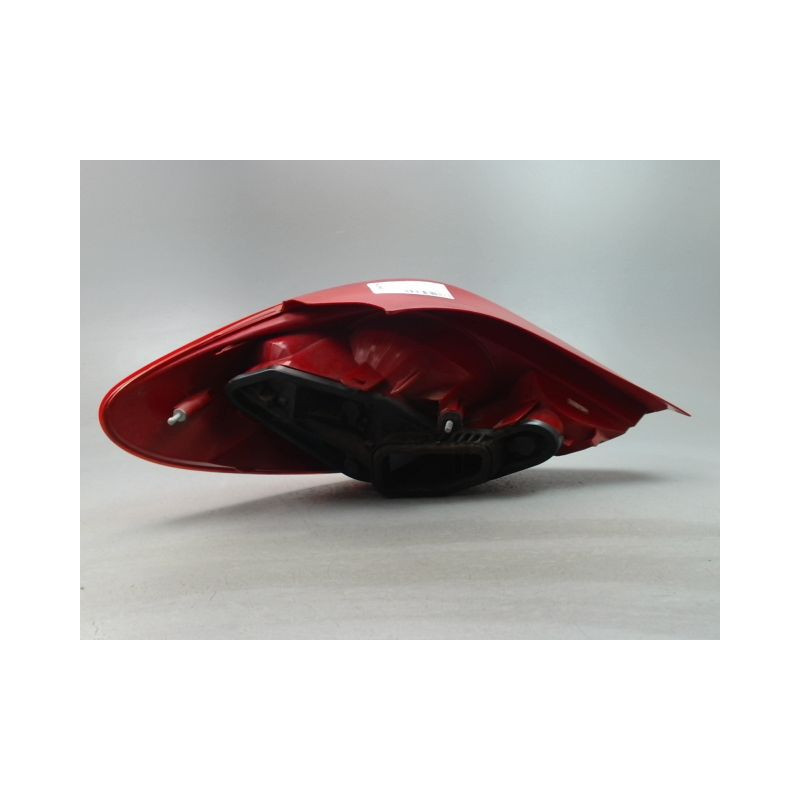 FEU ARRIERE DROIT PEUGEOT 207 2006-2013
