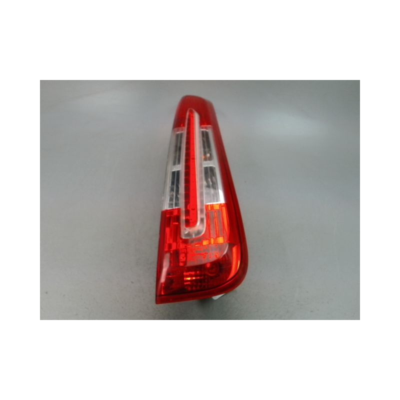 FEU ARRIERE DROIT FORD CMAX MONOSP. I Phase 2 2007-2010