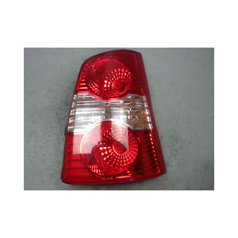 FEU ARRIERE DROIT HYUNDAI ATOS