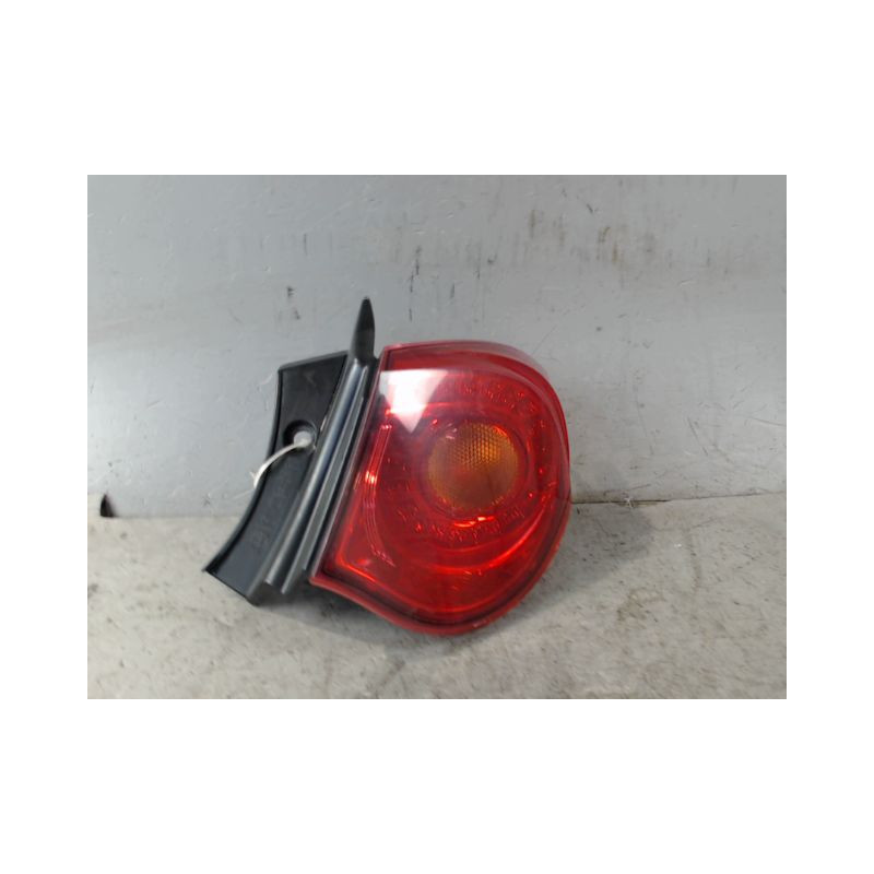 FEU ARRIERE DROIT ALFA ROMEO GUILIETTA 2010-