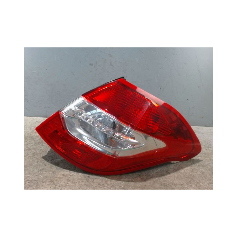 FEU ARRIERE DROIT CITROEN C4 2010-