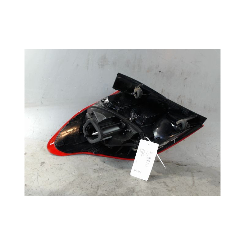 FEU ARRIERE DROIT CITROEN C4 2010-
