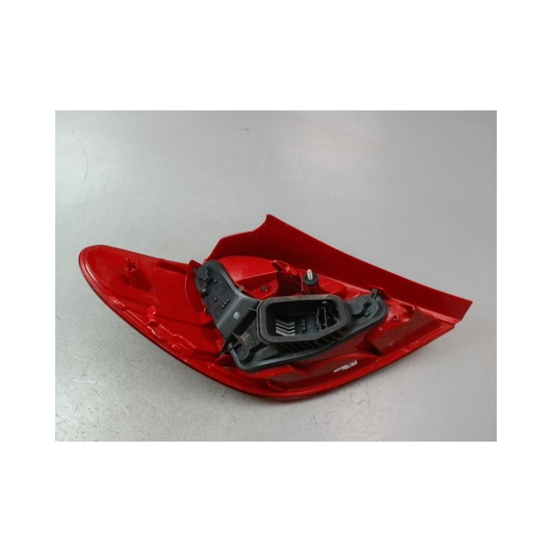 FEU ARRIERE DROIT PEUGEOT 207 2006-2013