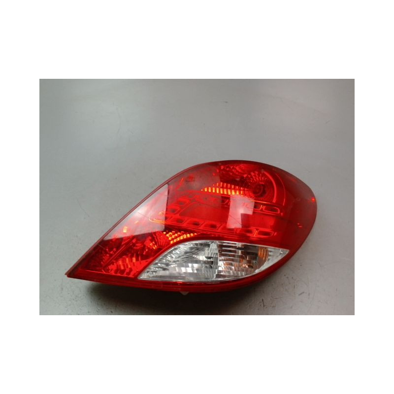 FEU ARRIERE DROIT PEUGEOT 207 2006-2013