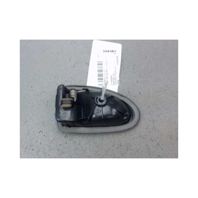 POIGNEE INTERIEURE PORTE ARRIERE DROIT RENAULT CLIO II Phase 2 2001-2006