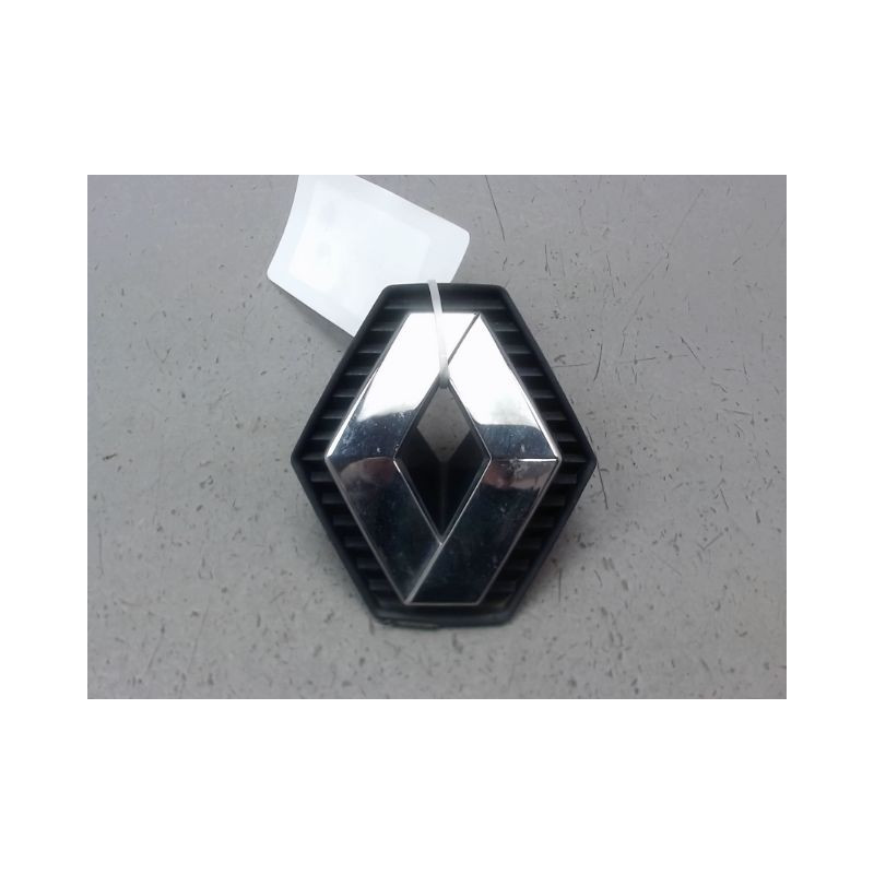 SIGLE CALANDRE RENAULT CLIO II Phase 2 2001-2006