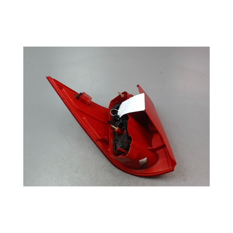 FEU ARRIERE DROIT PEUGEOT 1007 2005-2010