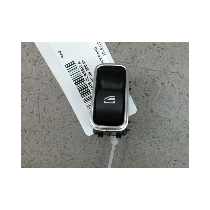 COMMANDE LEVE-GLACE PORTE ARG MERCEDES CLASSE A 2004-