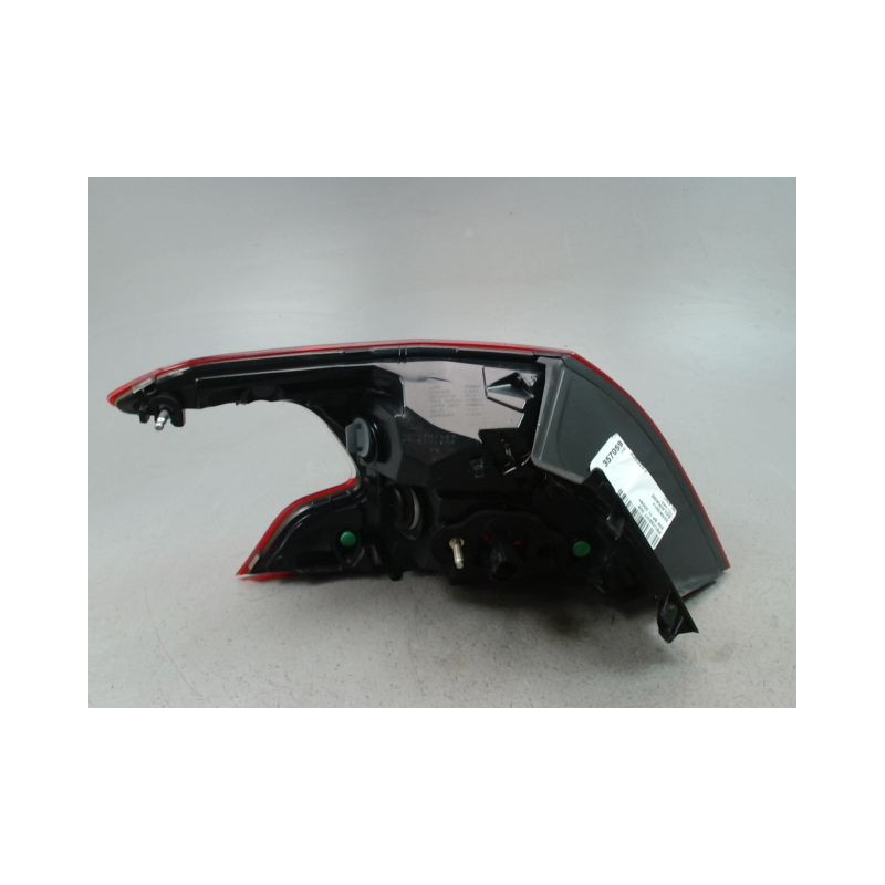 FEU ARRIERE DROIT PEUGEOT 308 2009-